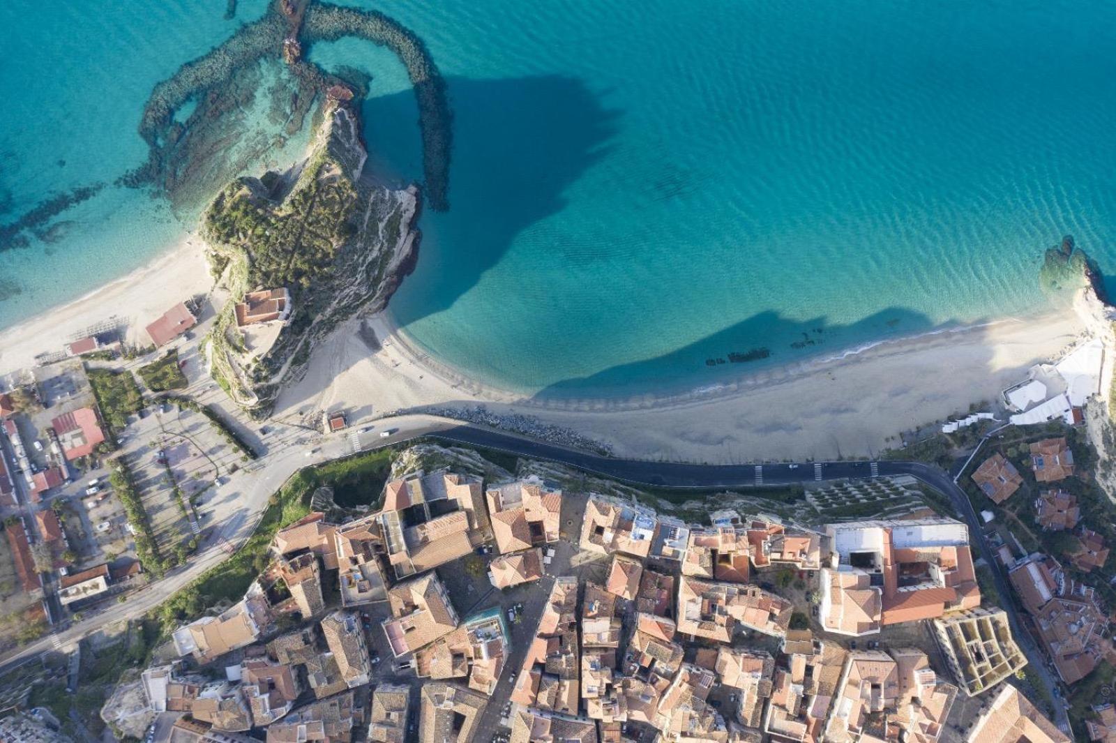 S'O Suites Tropea Exterior foto